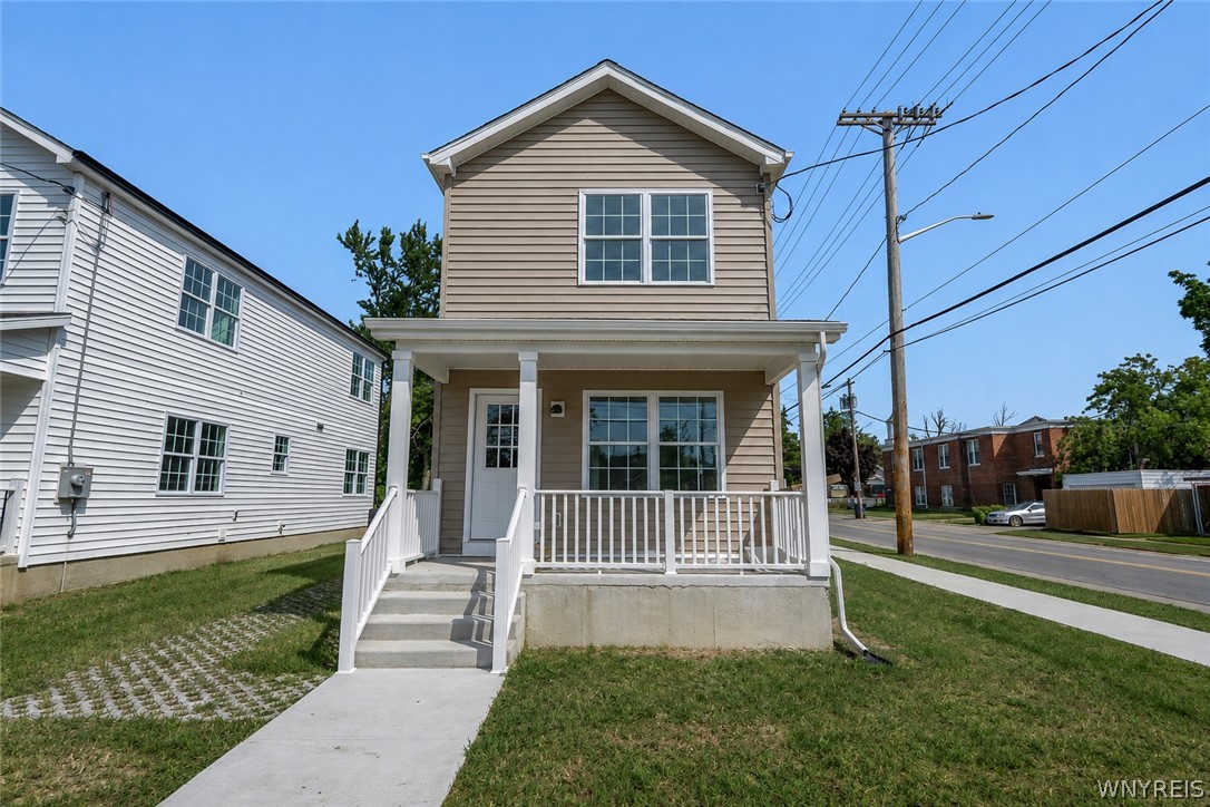 766 East Amherst Street — photo