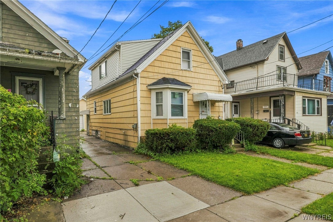 130 Floss Avenue — photo