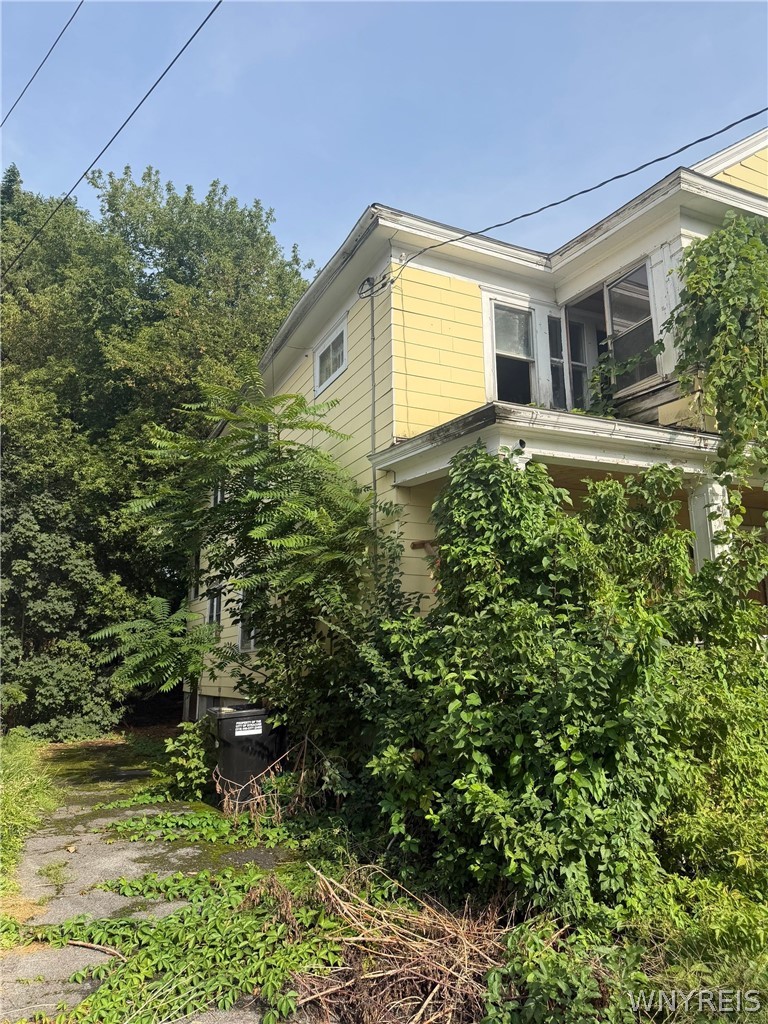 139 Hope Avenue — photo