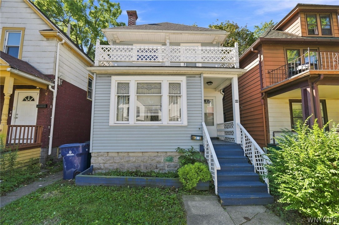 48 Custer Street — photo