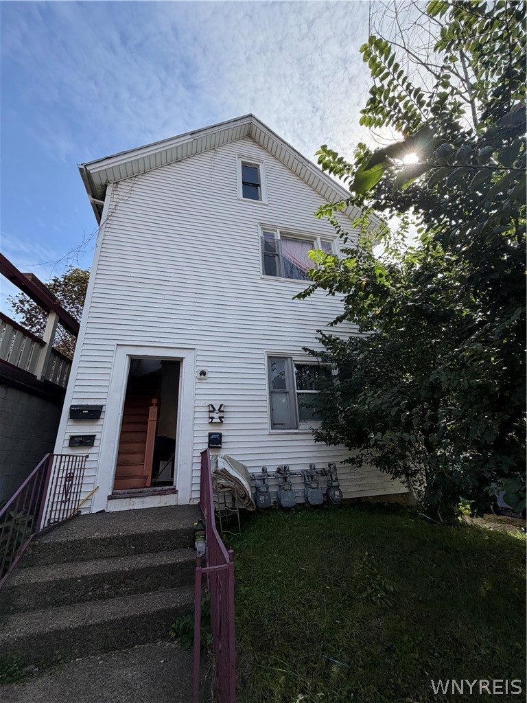 209 Grant Street — photo