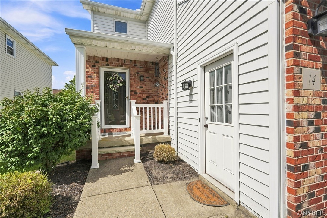 14 Eagle, Lancaster, NY 14043