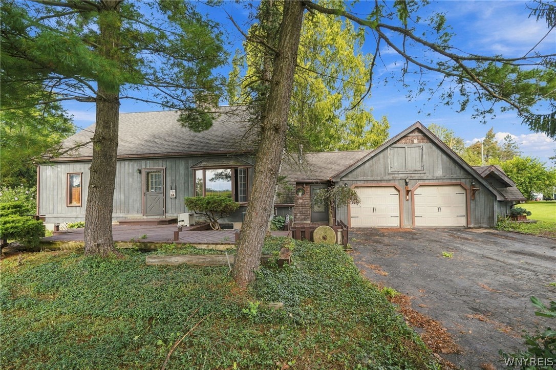 2644 Mcclew Road — photo