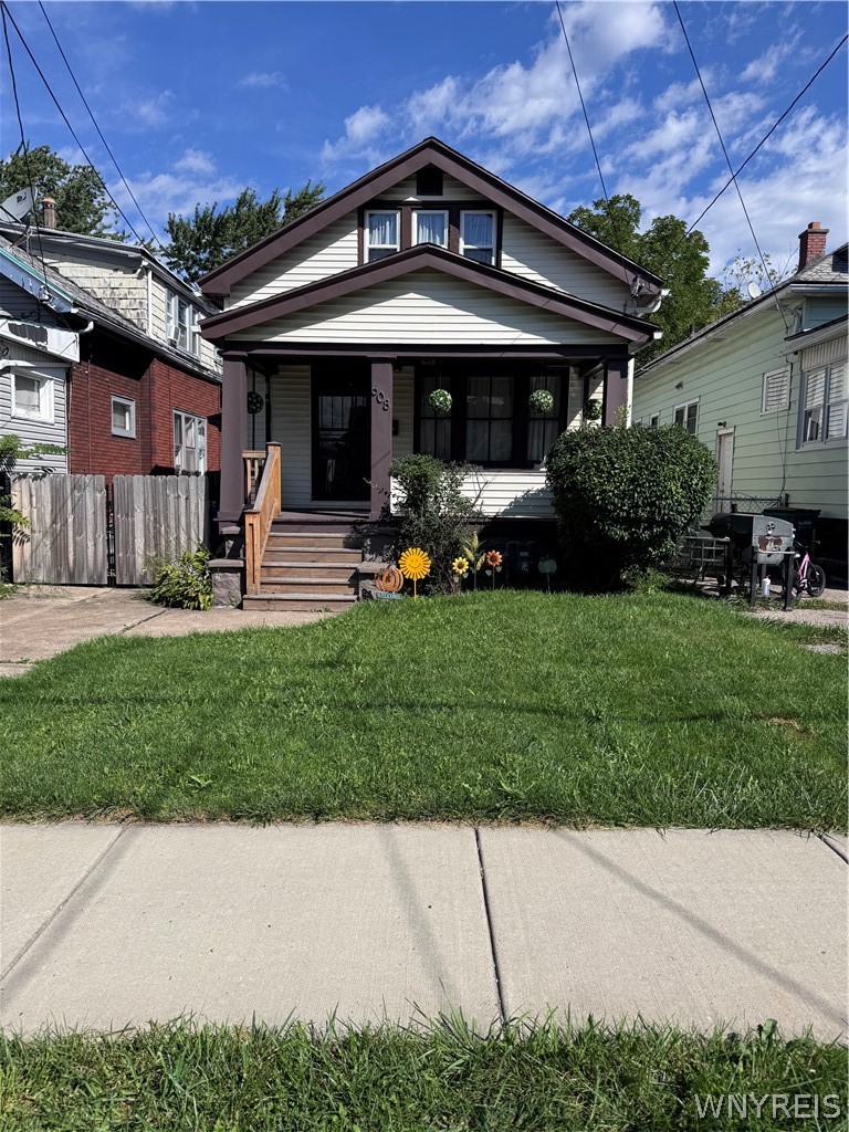608 Lasalle Avenue — photo