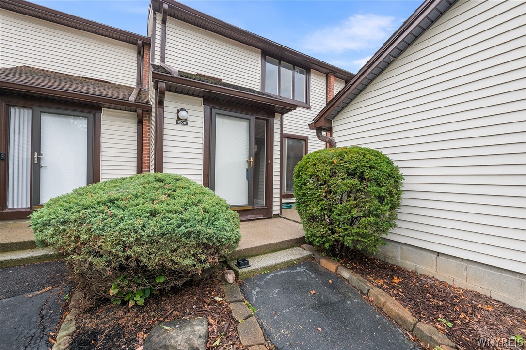 1206 Charlesgate Circle — photo