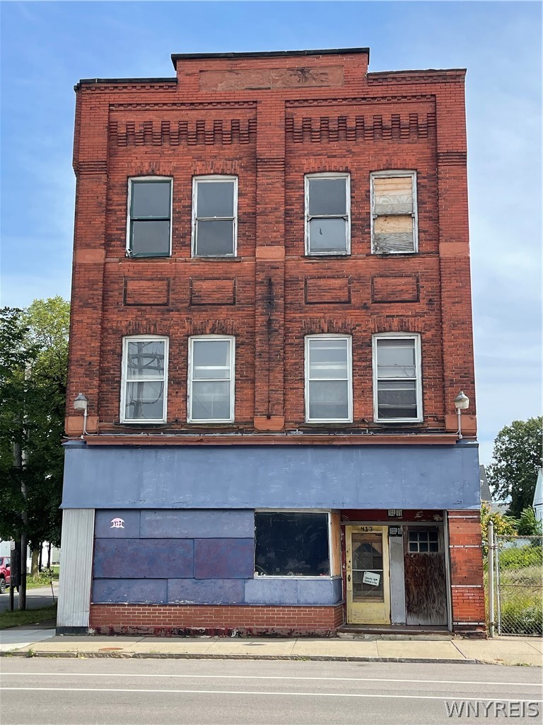 413 Genesee Street — photo