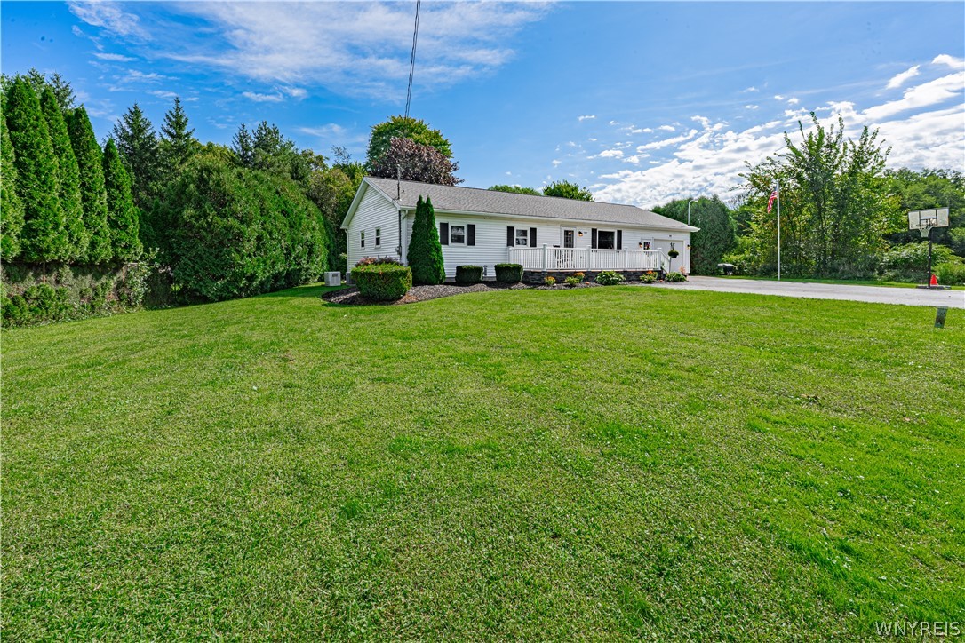 3527 Lockport Olcott Road — photo