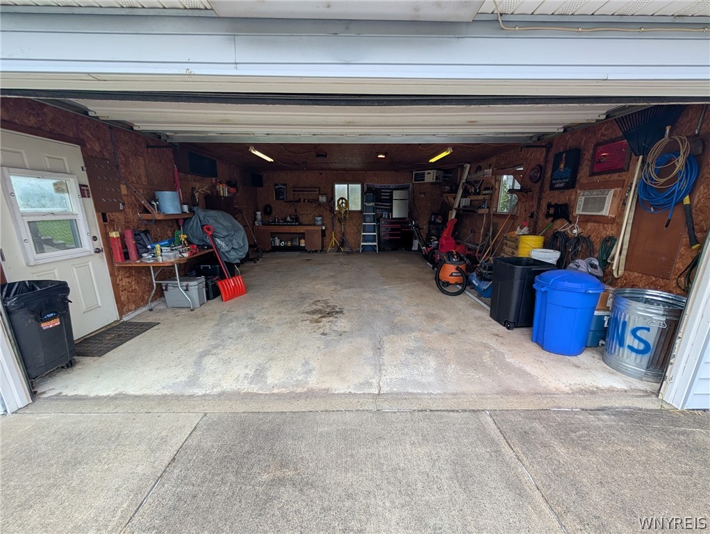 10373 Route 240 — photo