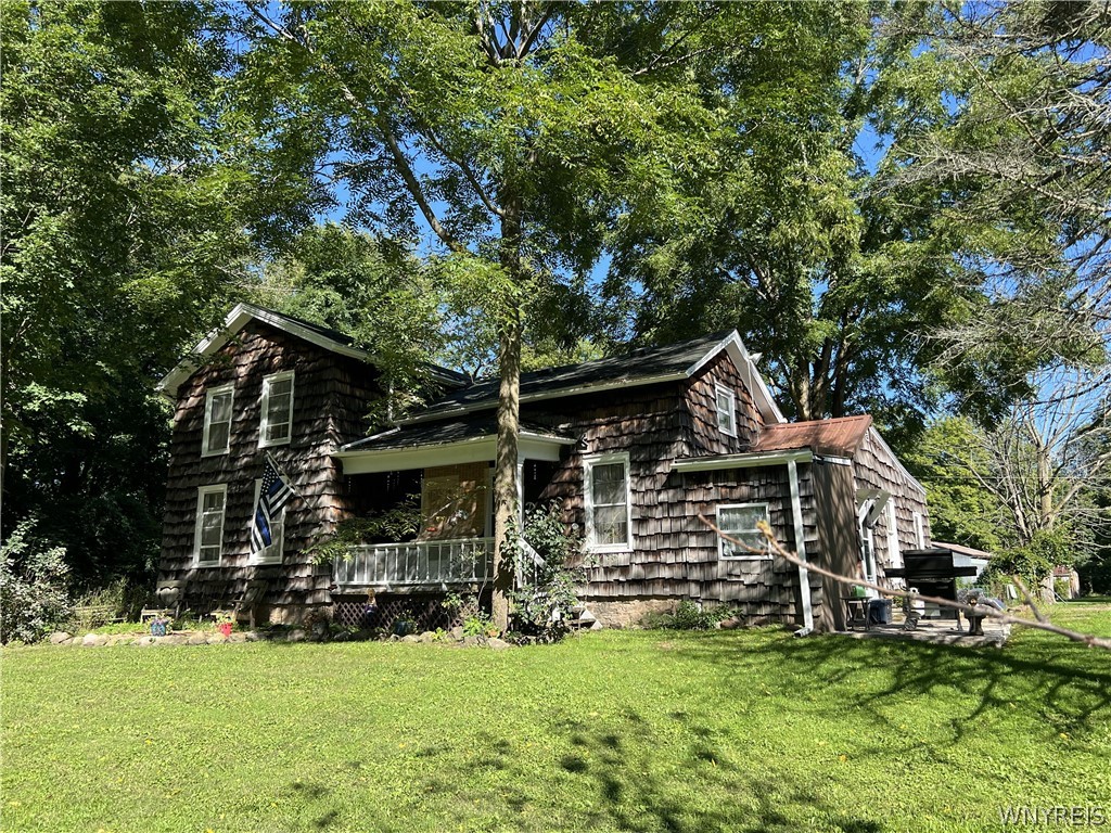 9011 Mountain Road — photo