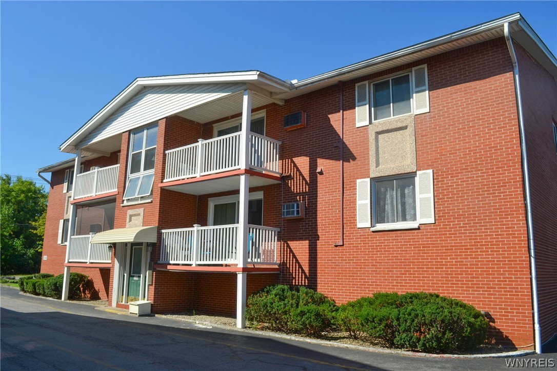 1150 Indian Church Road 7 — photo