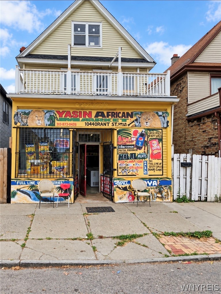 1044 Grant Street — photo