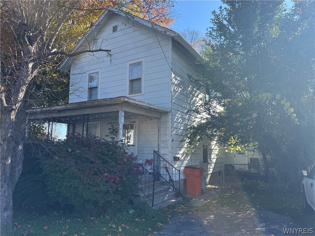 14 Lackawanna Ave — photo
