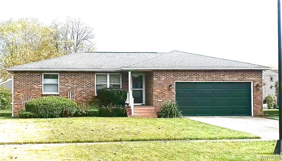 6479 Trillium Court — photo