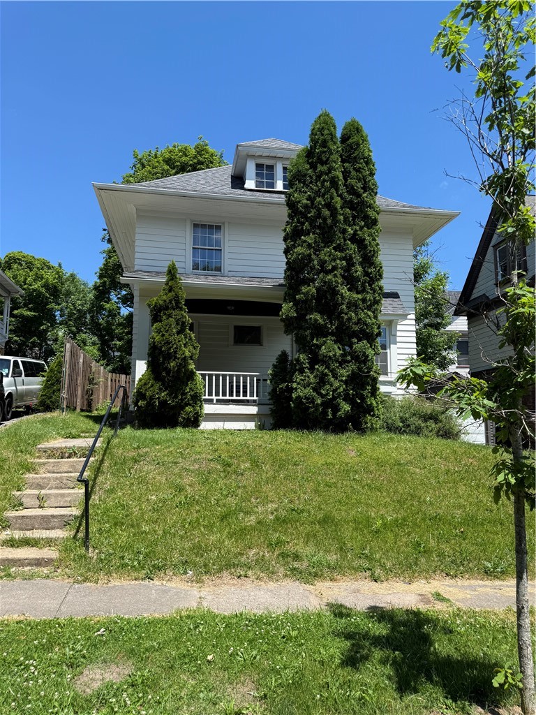 10 Selye Terrace — photo