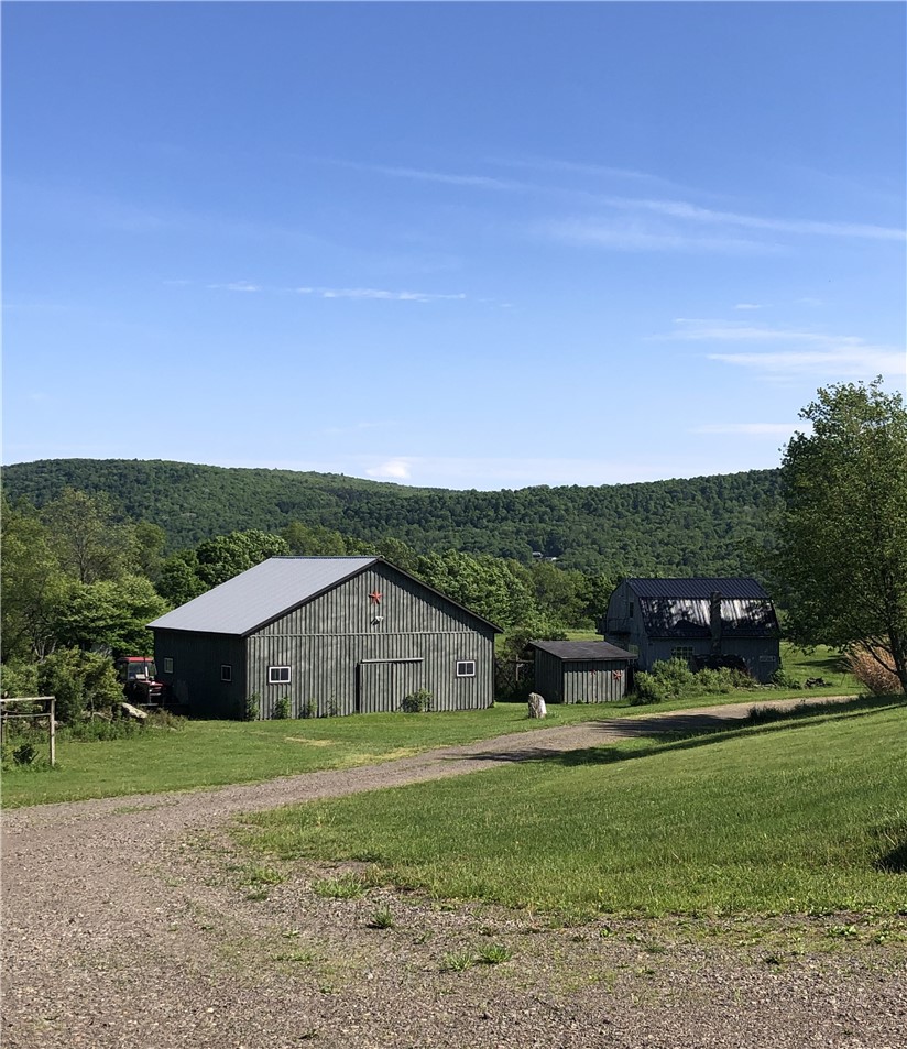 1302 County Highway 44 — photo