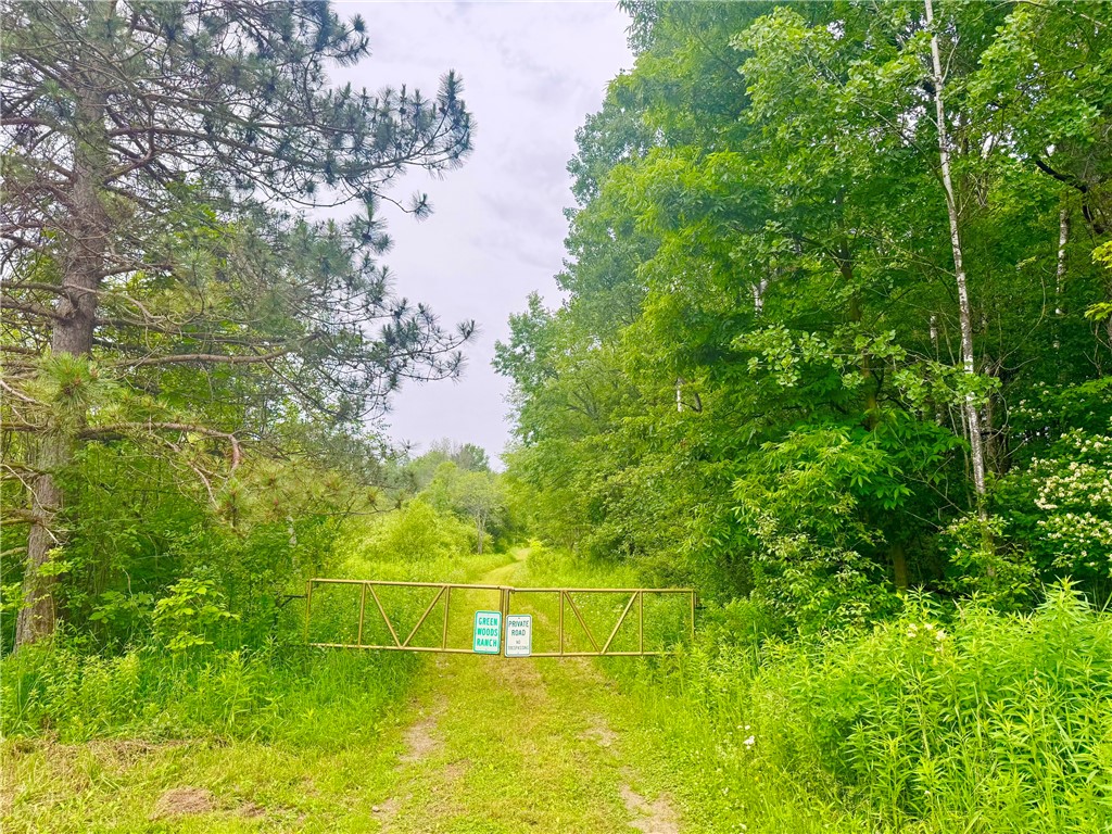 330 Cummings Road — photo