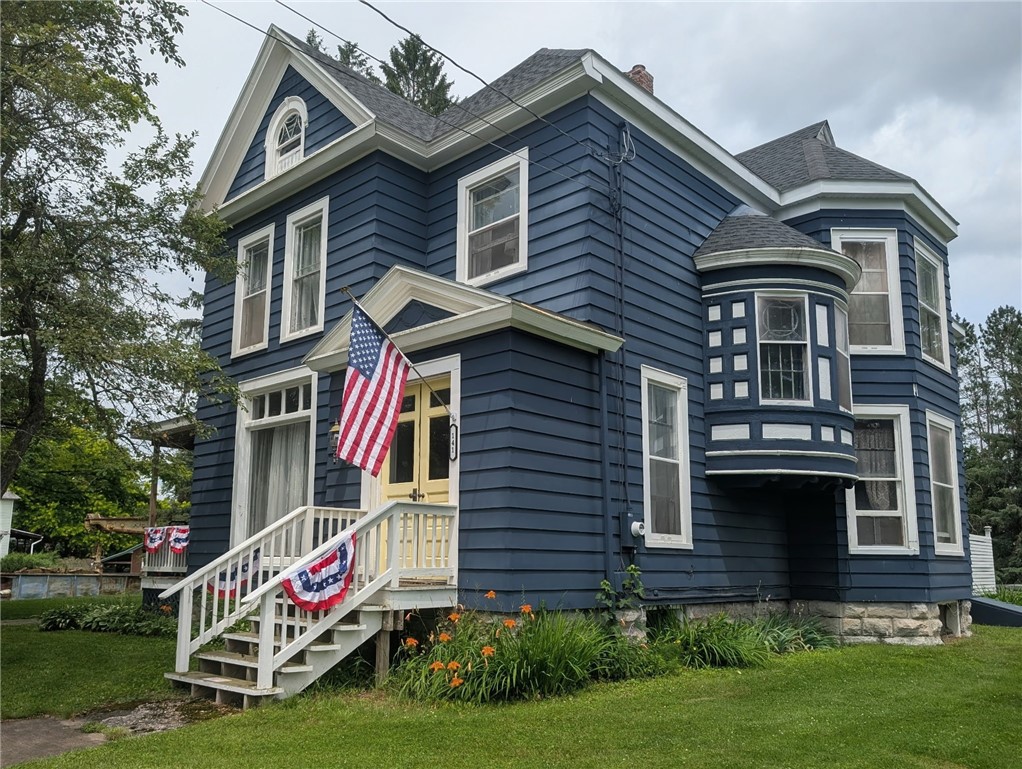 141 East Main Street — photo