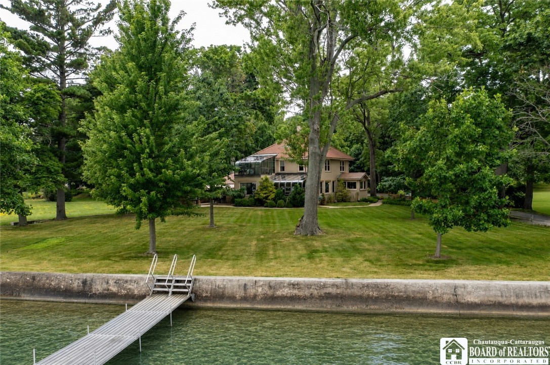 3239 Driftwood Road — photo