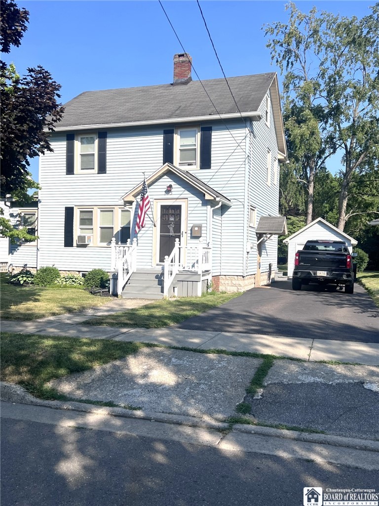 115 W. James St. — photo