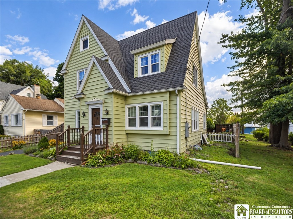 12 Meadow Lane — photo
