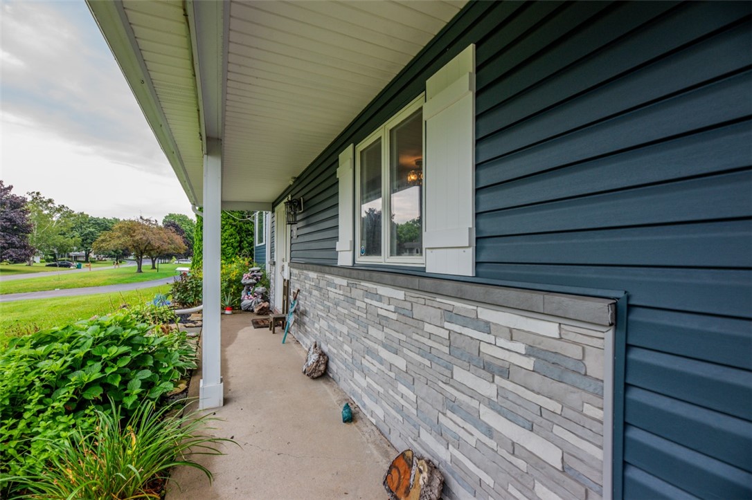 39 Kathy Drive — photo