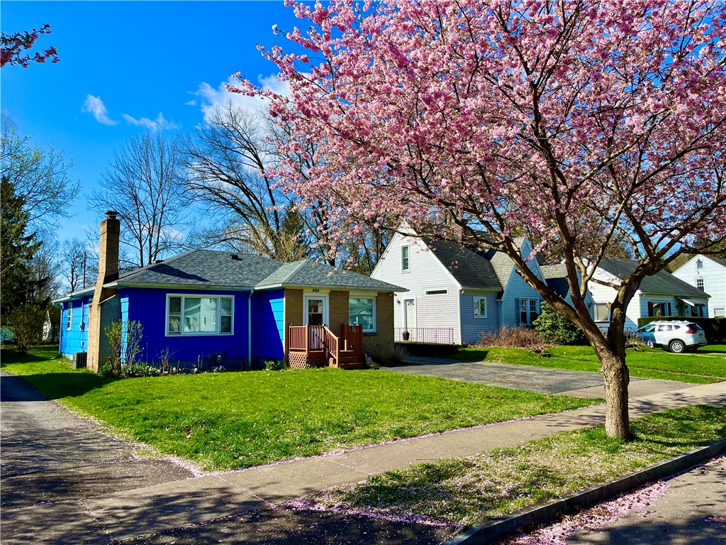 345 Colebourne Road, Rochester, NY 14609