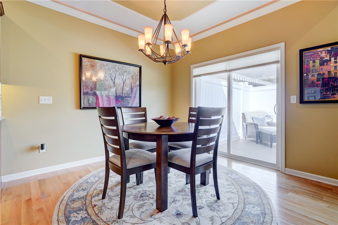 111 Golden Oaks Way — photo