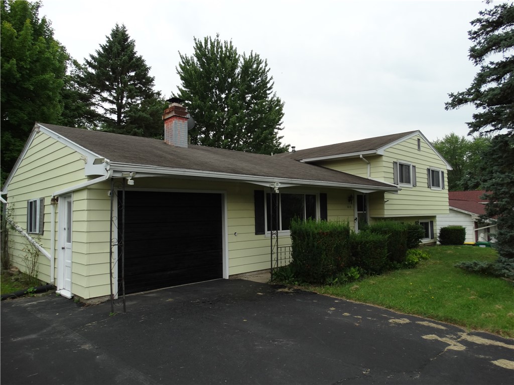 1315 Lehigh Station Road — photo