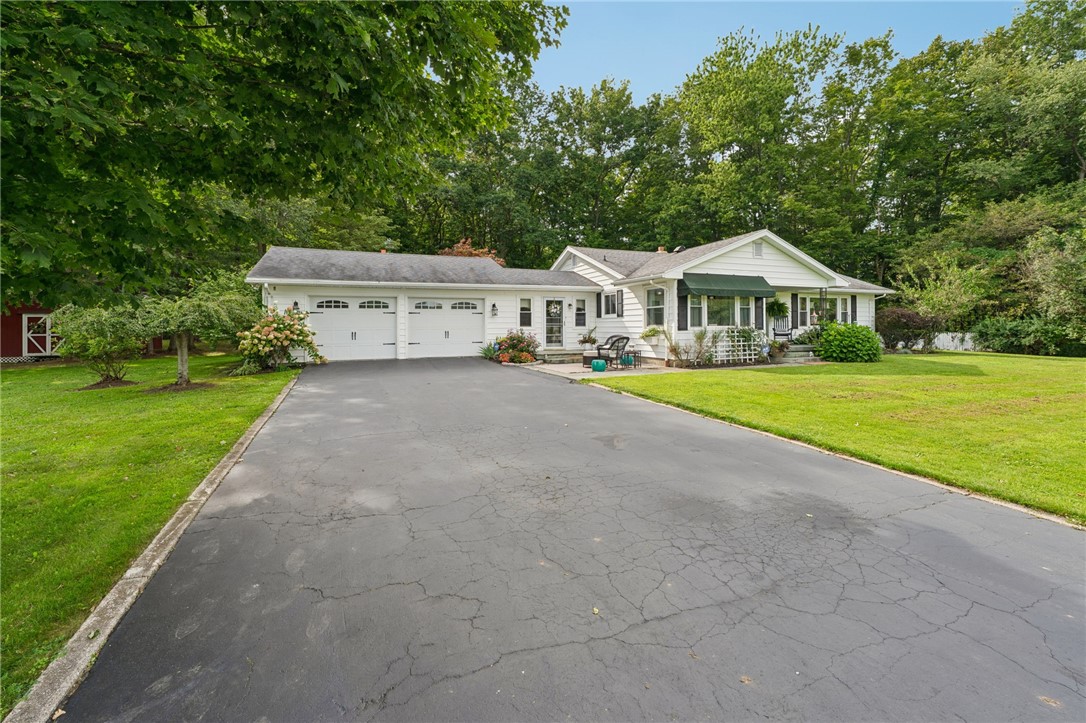 8696 Hopkins Road — photo