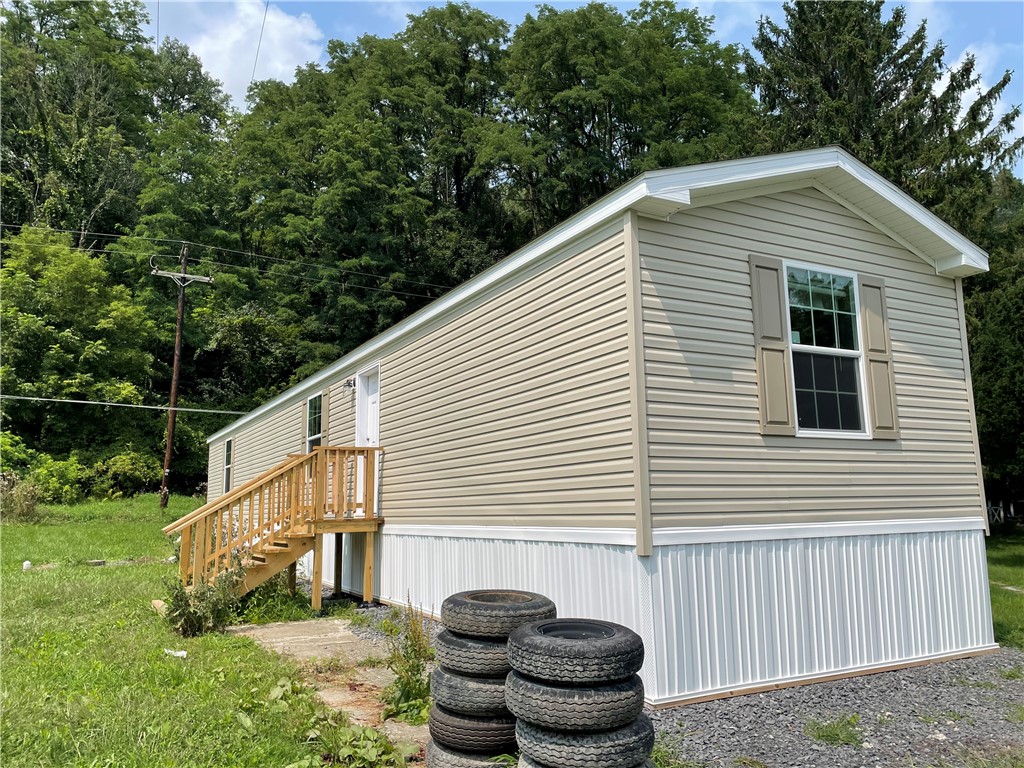 236 Valley Manor Drive — photo
