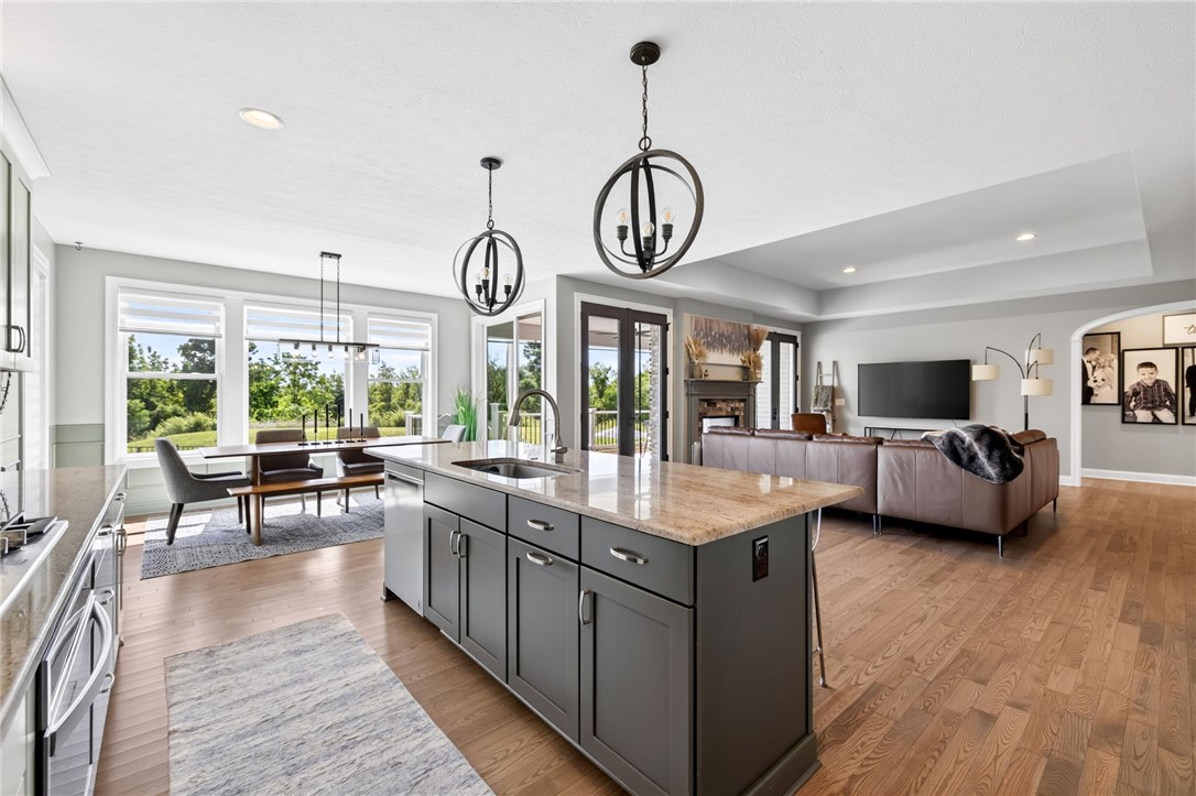 11 Black Wood Cir — photo