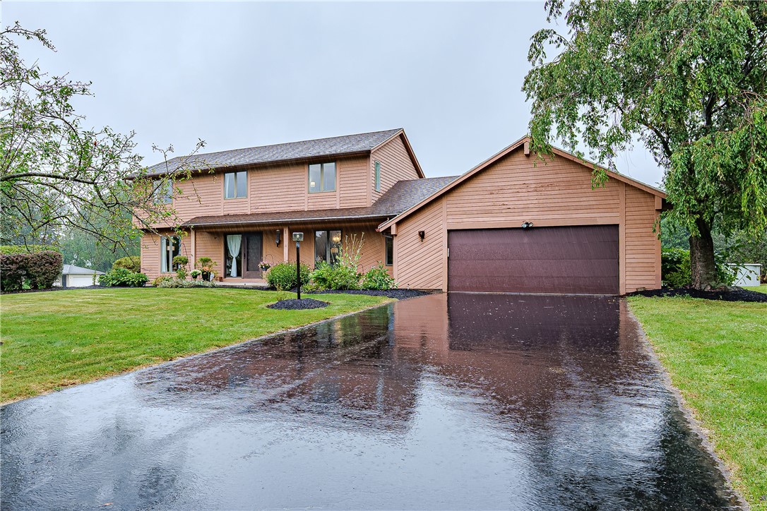 11 Pine Brook Circle — photo