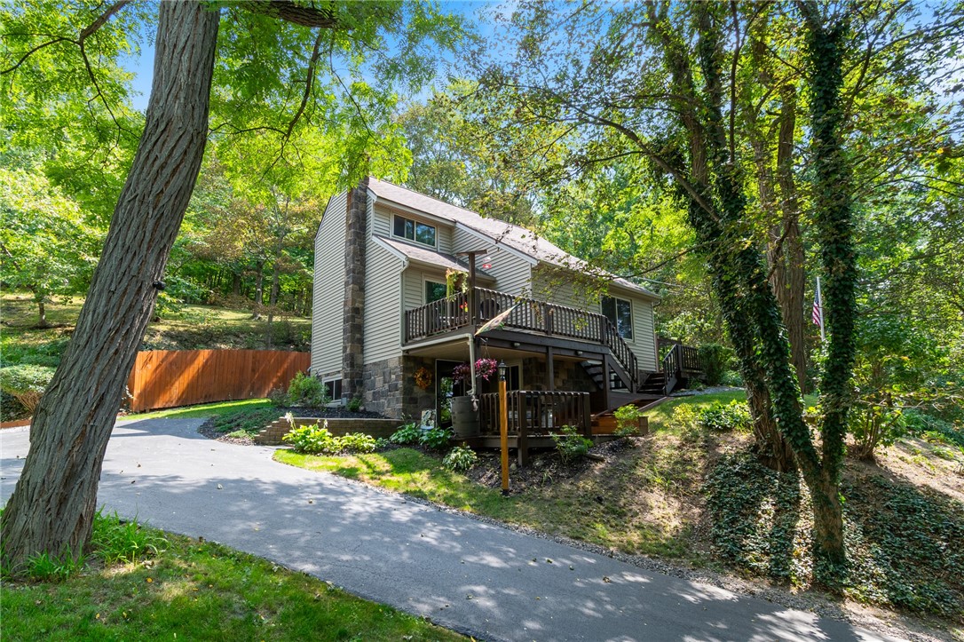 5189 East Lake Road — photo