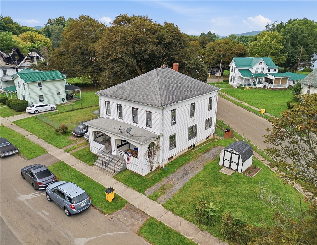 302 Broadway Street — photo