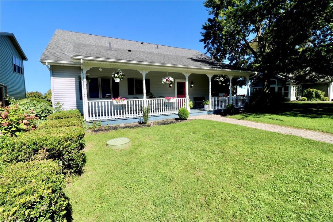 24 Zellweger Bch — photo
