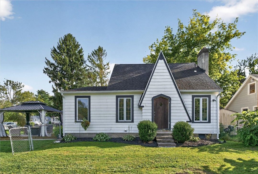 230 River Meadow Drive — photo