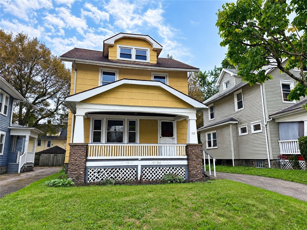 707 Parsells Avenue — photo