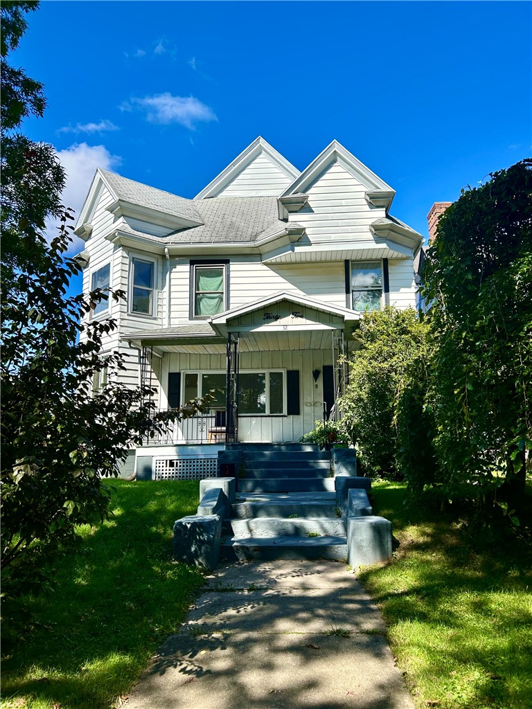 32 Lakeview Park — photo