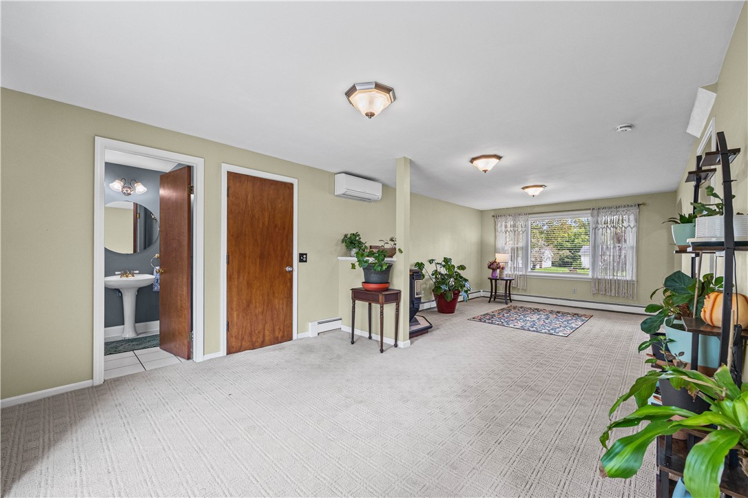 25 Kensington Court — photo