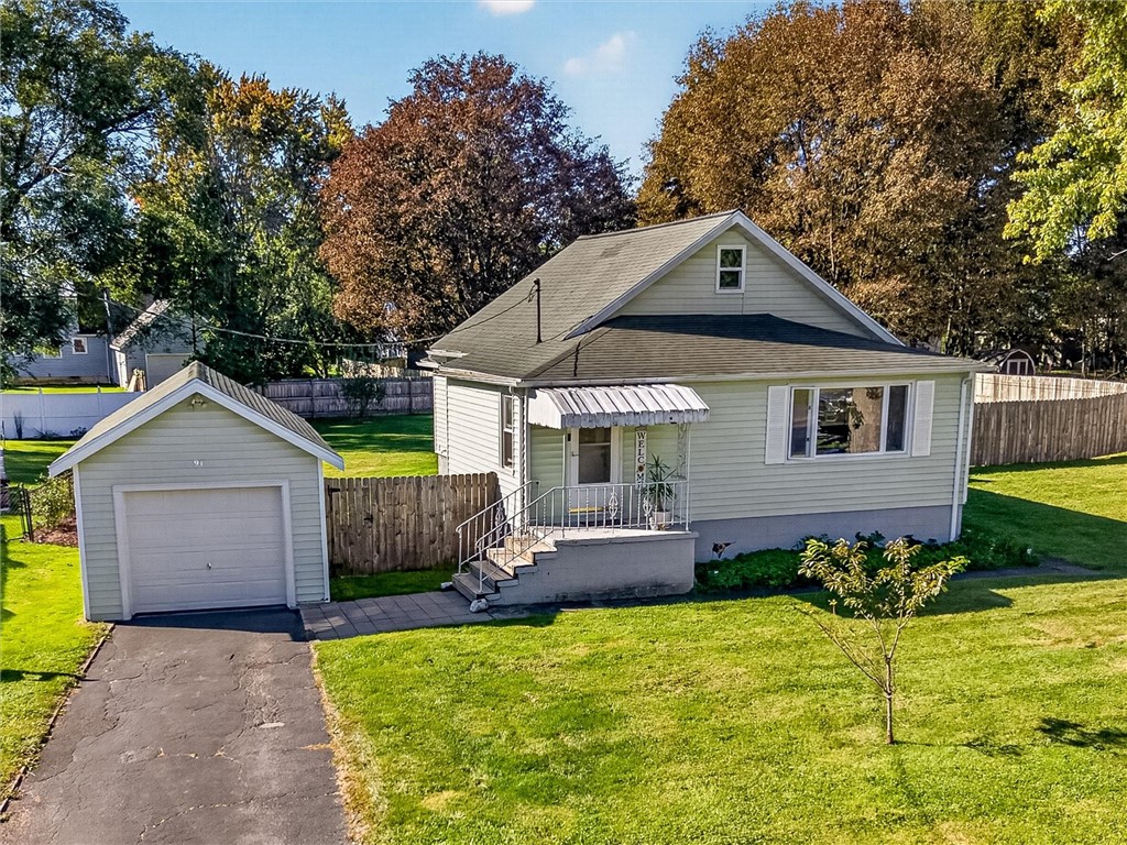 91 Midland Drive — photo