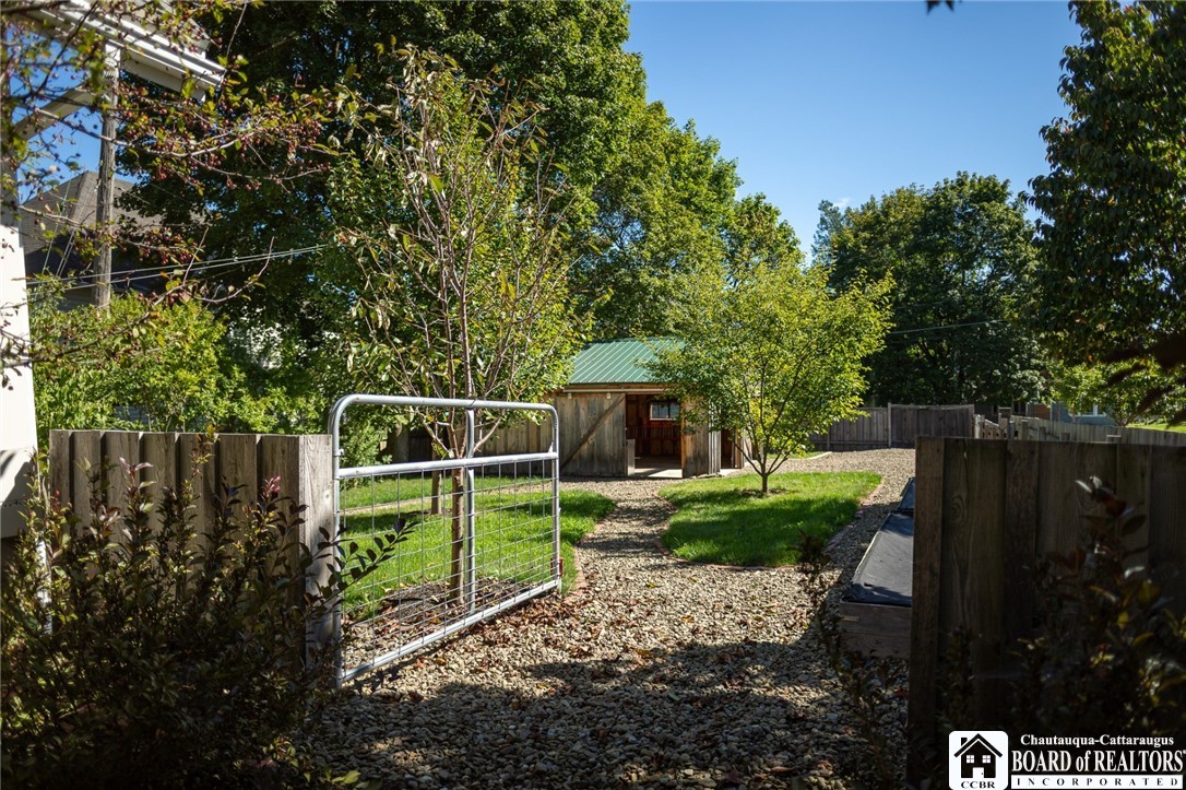21 West Cowden Place — photo