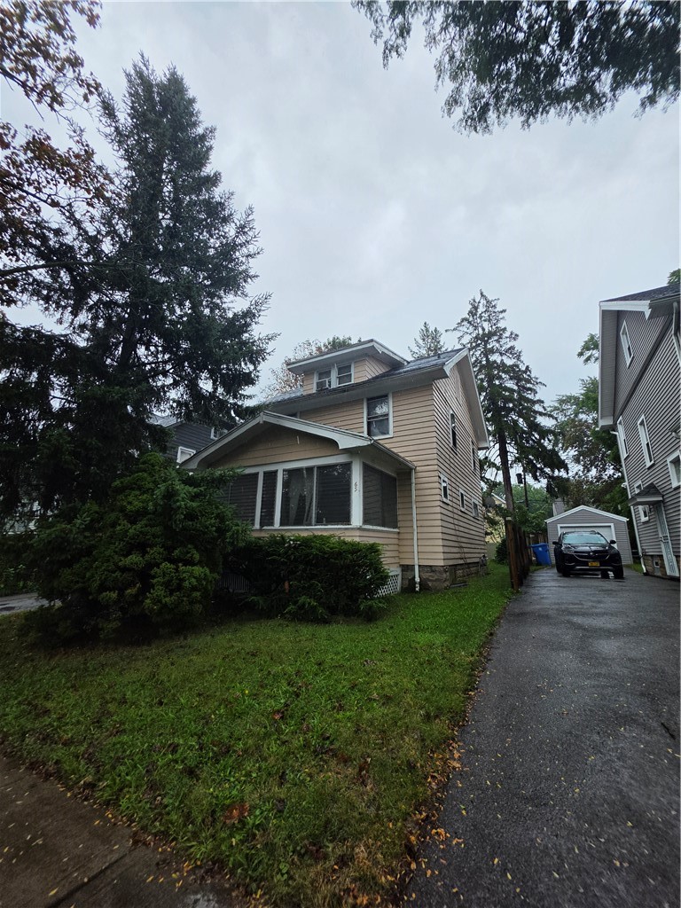 65 Devonshire Court — photo