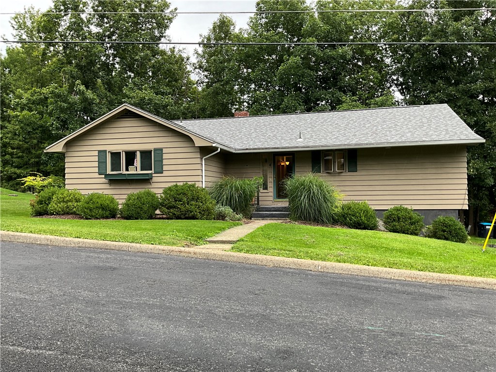 4 Overlook Drive — photo
