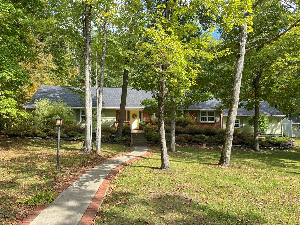 126 West Hill Terrace — photo