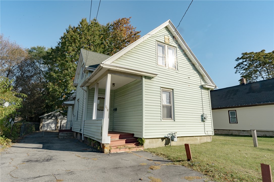 118 Weaver Street — photo