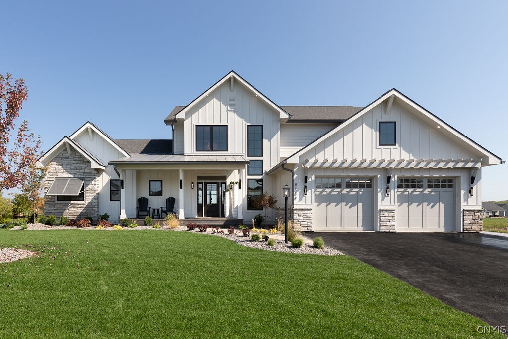 7040 Whitney Farm Lane — photo