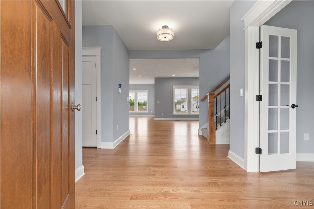Home in Onondaga, NY 13215 — photo 2