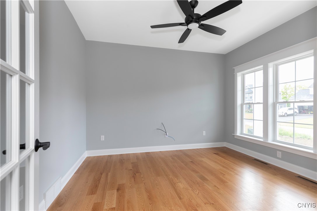 Home in Onondaga, NY 13215 — photo 3