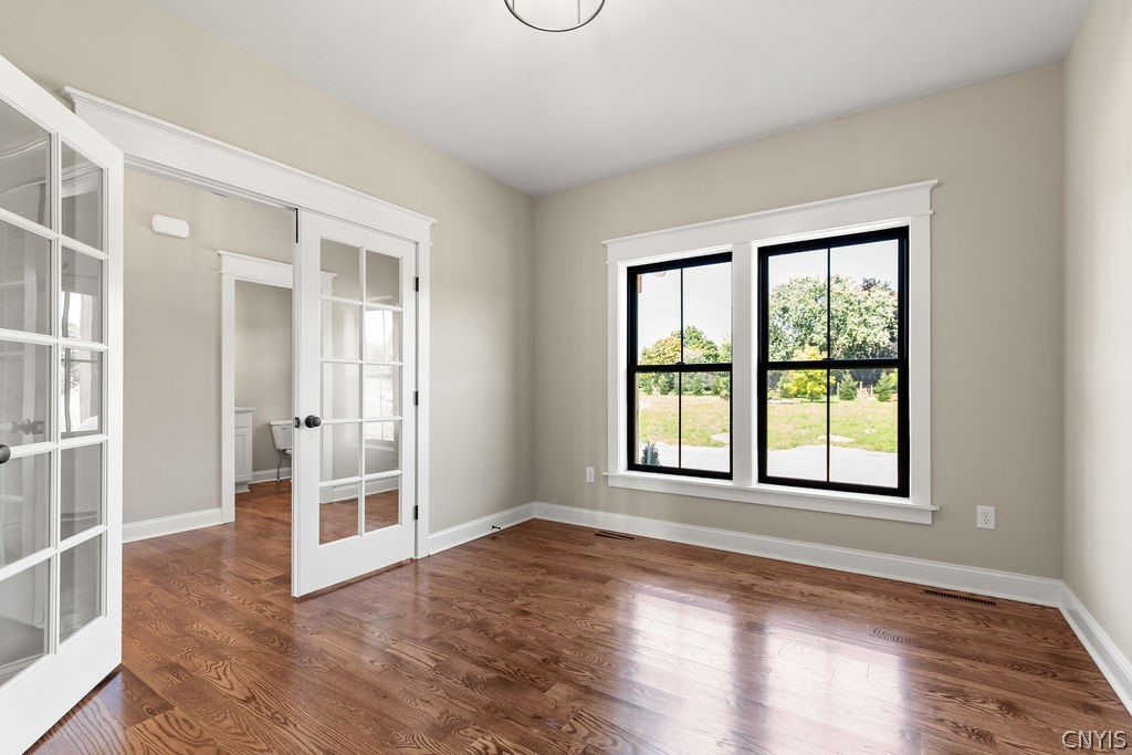 Home in Onondaga, NY 13215 — photo 3