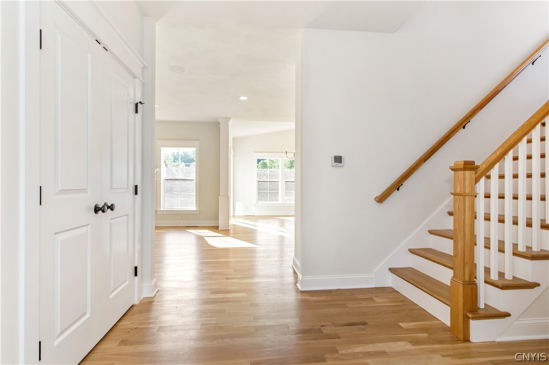 Home in Clay, NY 13088 — photo 2